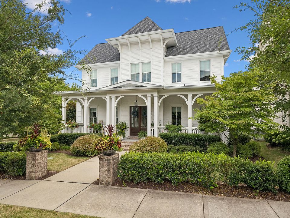 1st image of 800 Stonewater Blvd