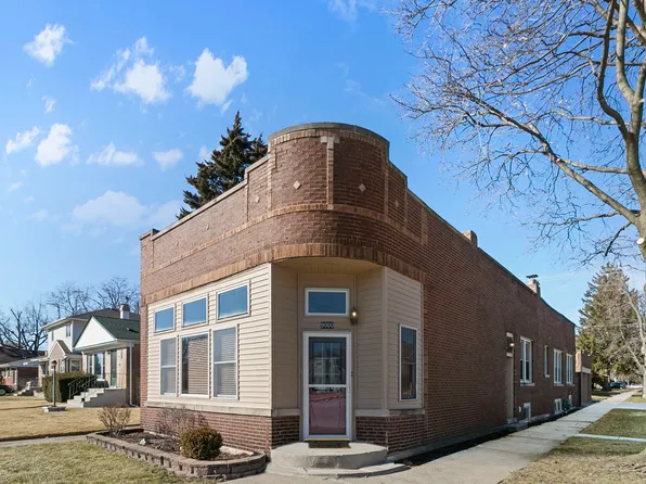 9000 Monroe Ave, Brookfield, IL 60513