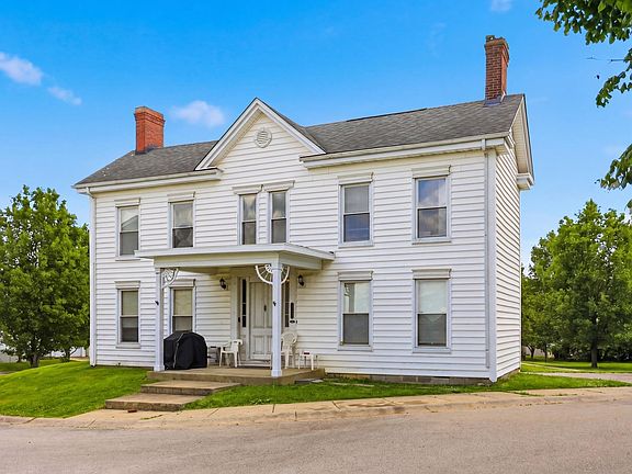 3rd image of 3135 Sewanee Ln