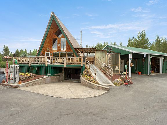 2nd image of 52717 Meadow Ln