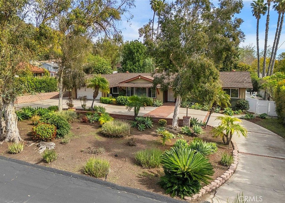 1st image of 12642 El Roy Dr