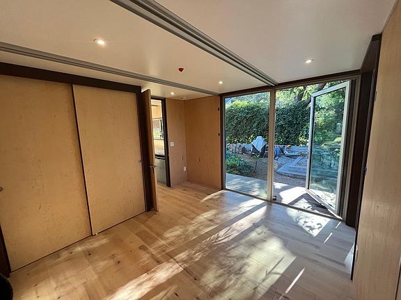 5th image of 502 1/2 Punahou St