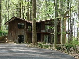 2nd image of 506 Topsfield Spur Rd