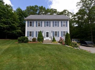 4 Marriott Pl, Billerica, MA 01821