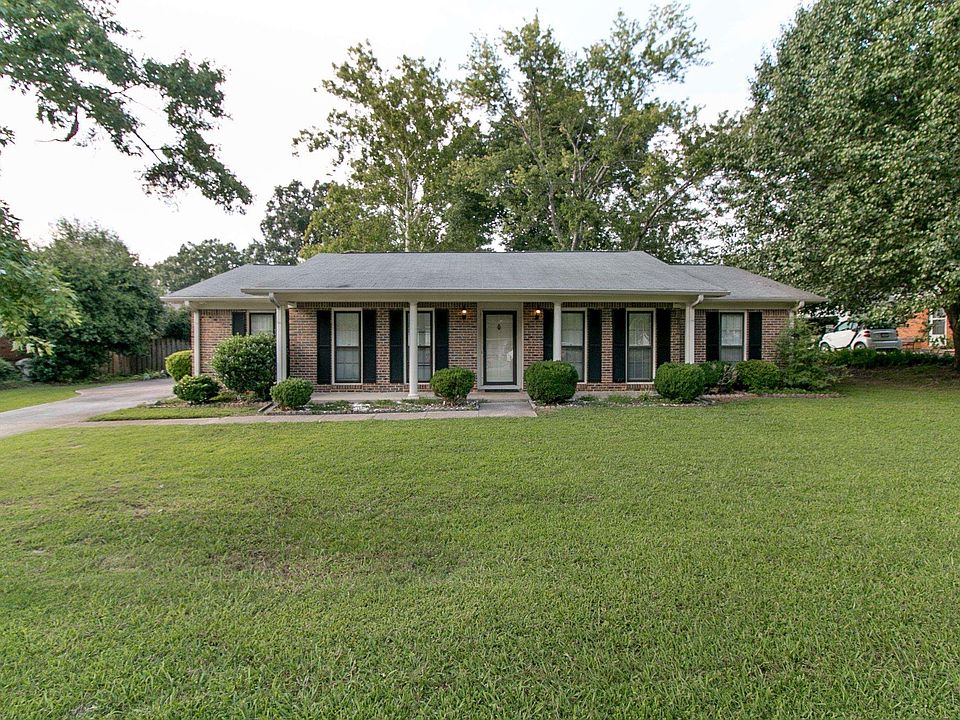 1st image of 2509 Galahad Dr SE