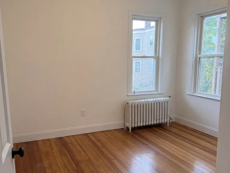 8 Dawes St #1 — Photo 6