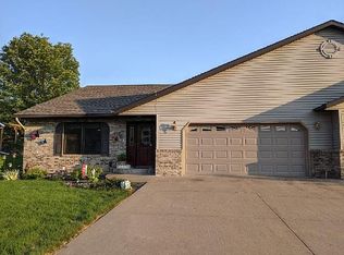 702 Trisdahl Ct, Rushford, MN 55971
