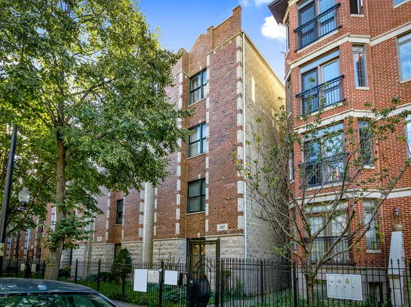 237 W Harrison St #3, Chicago, IL 60607