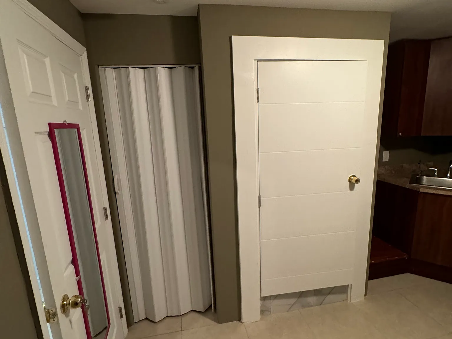 1 bed, 550 sqft, $1,350 — Photo 4