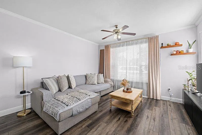 2 bed, 2.0 bath, 1140 sqft, $1,900 — Photo 3