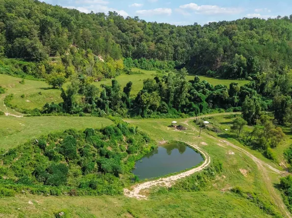 9999 Matlock Hollow Rd, Barbourville, KY 40906