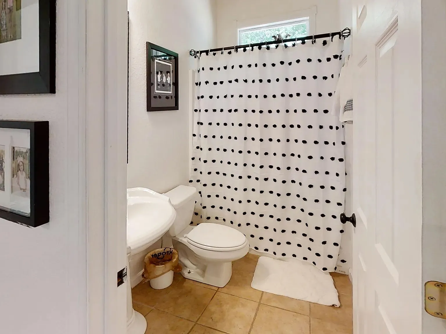 3 bed, 2319 sqft, $500 — Photo 3