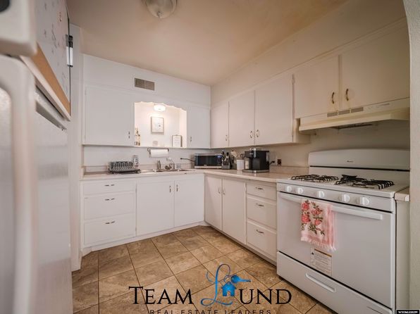 casper-wyoming-447437925 picture