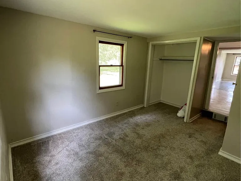521 W South St #E — Photo 7