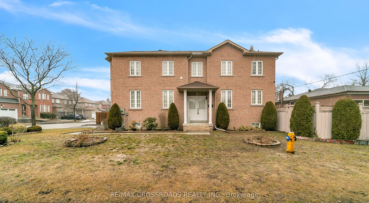 106 Craggview Dr photo 1