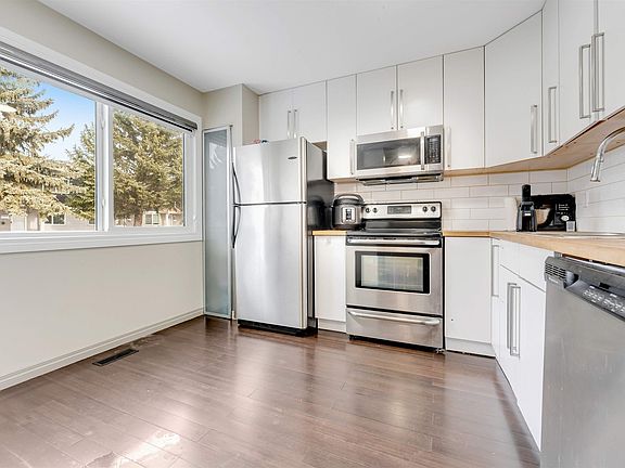 3rd image of 1411 Mill Woods Rd E #37