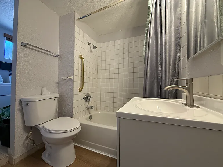 16459 Willow St — Photo 21