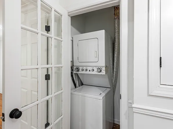 1506 Christian St #2, Philadelphia, PA 19146