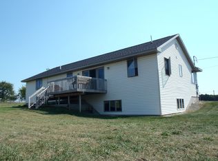 642 Potter Rd W, Traverse City, MI 49696