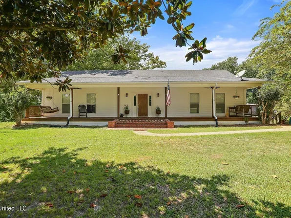 2745 Oak Ridge Rd, Vicksburg, MS 39183