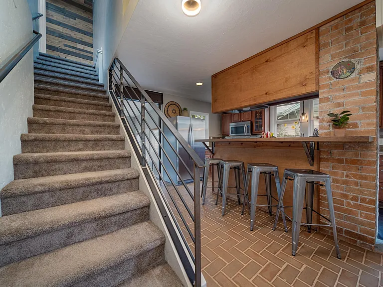 1346 Rood Ave — Photo 20