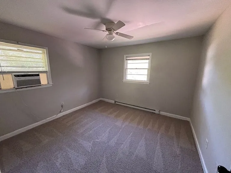 1529 Old Central Rd #B — Photo 8
