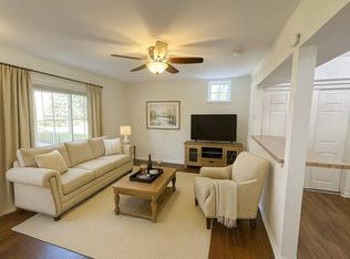 539 Long Shore Dr, Ann Arbor, MI