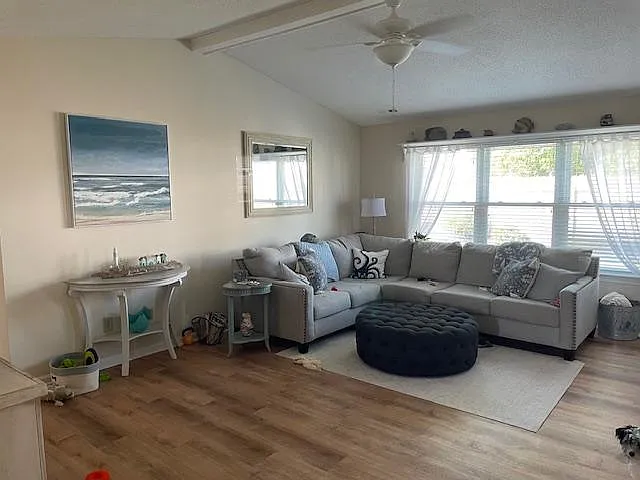 1012 Levy Loop — Photo 8