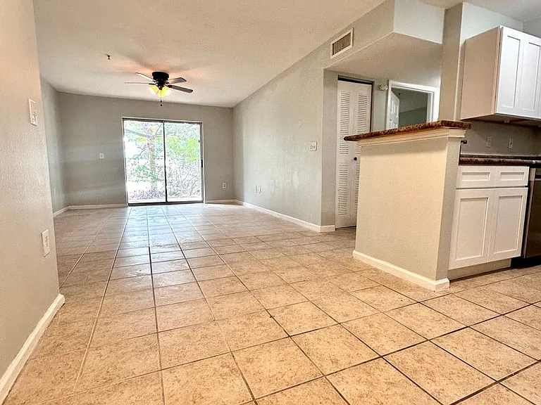 4000 Dancing Cloud Ct #8 — Photo 9