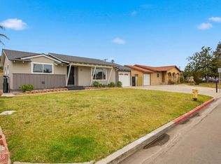 259 Vanderbilt Dr, Oxnard, CA 93036