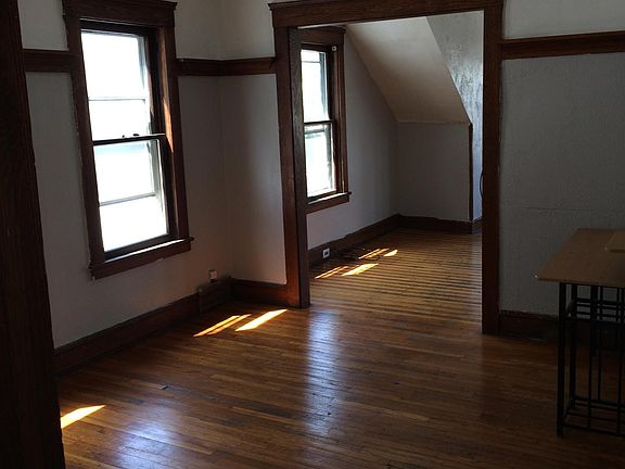 5th image of 34 W Northrup Pl Floor 2