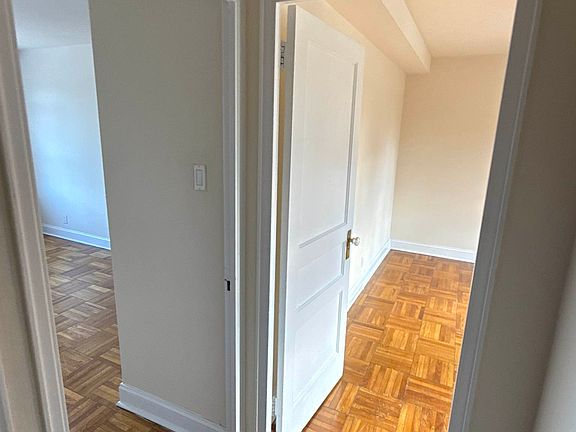 3rd image of 67-50B 188th St #3B