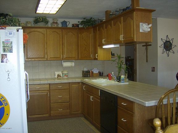 4th image of 1302 W Coyote Trl