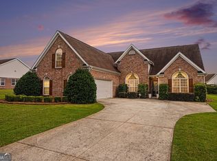 580 Waterstone Dr, Lawrenceville, GA 30046