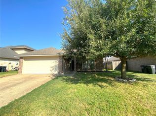919 Turtle Dove Trl, College Station, TX 77845