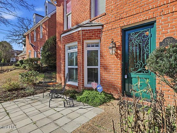 3rd image of 1707 Pine St