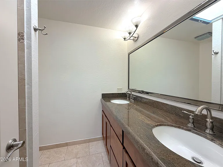 8331 E Valley Vista Dr — Photo 8