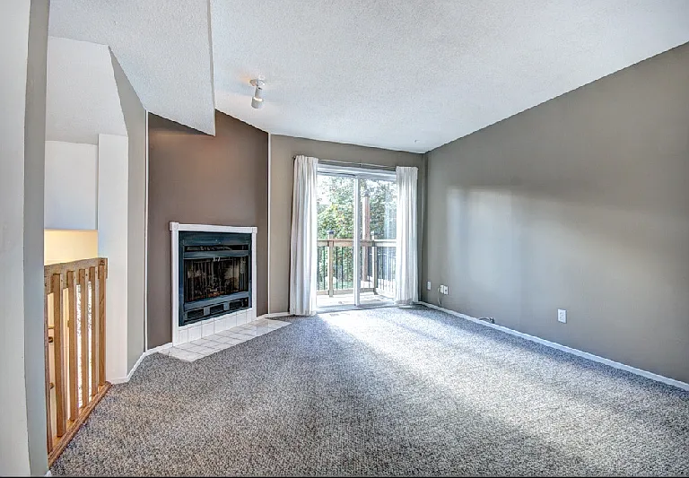 307 Ashton Ave #1 — Photo 9