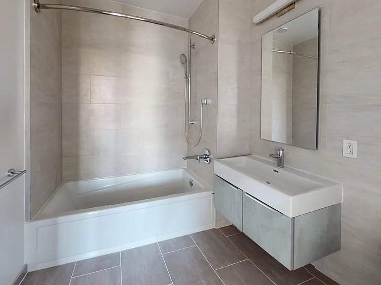 14474 Northern Blvd #7T — Photo 15