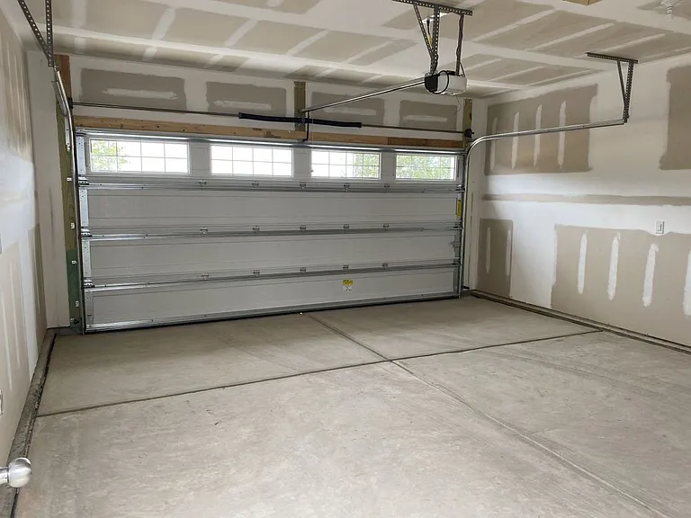 15151 Meacham Farm Dr — Photo 30