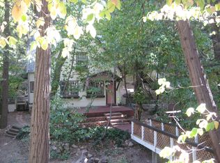 27916 Rainbow Dr, Lake Arrowhead, CA 92352