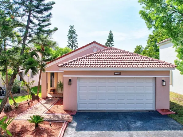 1565 Presidio Dr, Fort Lauderdale, FL 33327