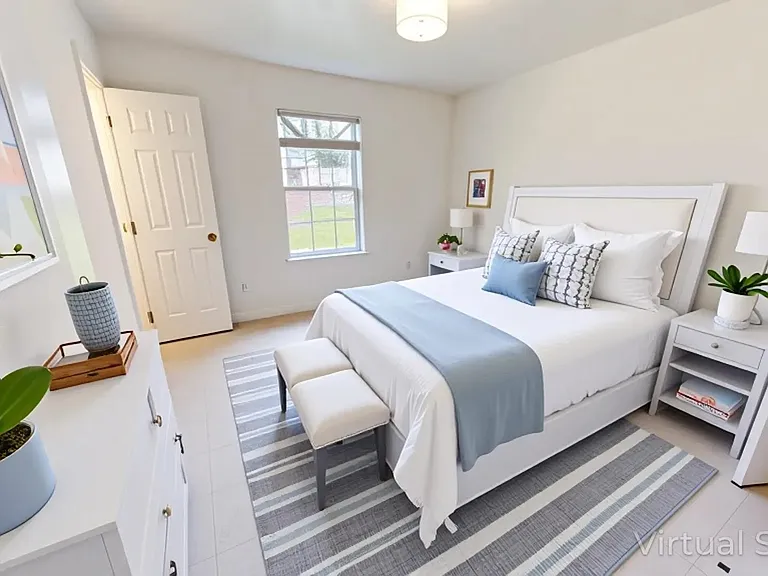 310 Coffee St — Photo 4