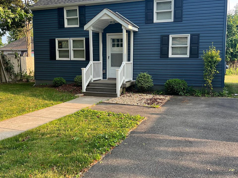 1st image of 30 Bellport St #1
