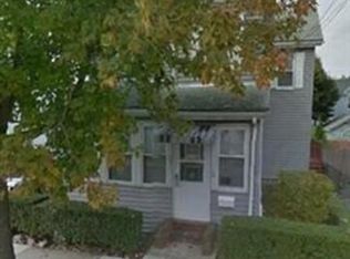 27 Maynard St, Malden, MA 02148