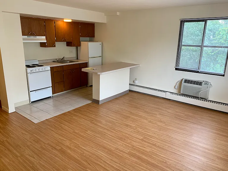 415 Wisconsin Ave — Photo 10