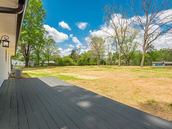 4th image of 6539 Old Washington Pike