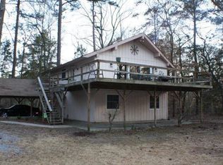 111 Country Pl, Washington, NC 27889