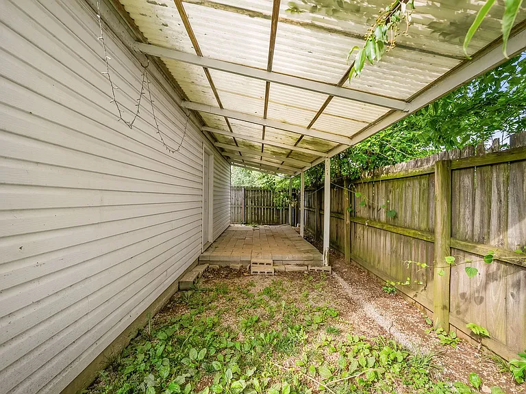 919 Van Buren Ave — Photo 33
