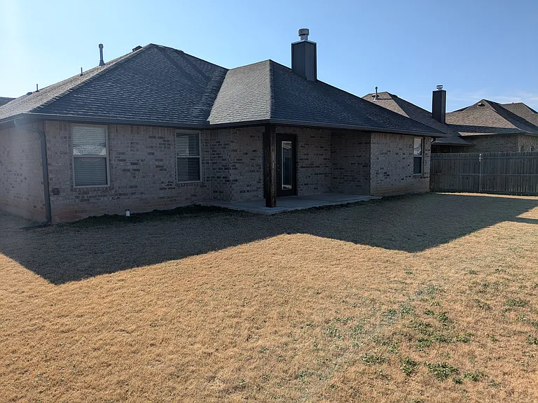 1715 W Zachary Way — Photo 9